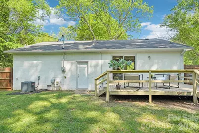 3000 Dunlavin Way, Charlotte, NC 28205 - Photo 29