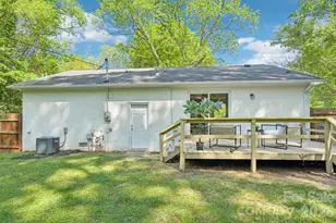 3000 Dunlavin Way, Charlotte, NC 28205 - Photo 29