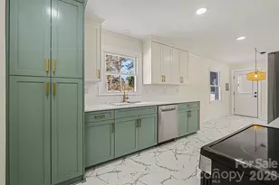 416 Old Mountain Rd, Statesville, NC 28677 - Photo 3