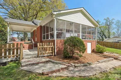 1000 Hickory Nut Street, Charlotte, NC 28205 - Photo 37