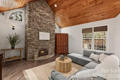 86 Oak Hollow Drive, Asheville, NC 28805 - Photo 3