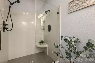 86 Oak Hollow Drive, Asheville, NC 28805 - Photo 21