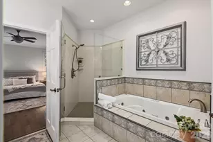 86 Oak Hollow Dr, Asheville, NC 28805 - Photo 17