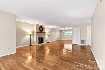 72 Country Club Woods Drive, Spruce Pine, NC 28777 - Photo 7