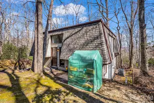 177 Tsisqua Cir, Brevard, NC 28712 - Photo 9