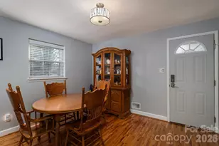 1966 13th St NE, Hickory, NC 28601 - Photo 11