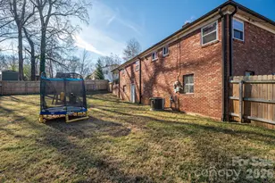 1966 13th St NE, Hickory, NC 28601 - Photo 33