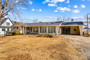 305 Sills Dr, Salisbury, NC 28146 - Photo 1