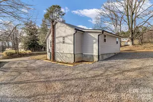 246 Marion St, Marion, NC 28752 - Photo 47