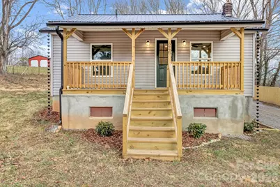 246 Marion Street, Marion, NC 28752 - Photo 9
