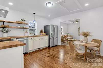 246 Marion Street, Marion, NC 28752 - Photo 5