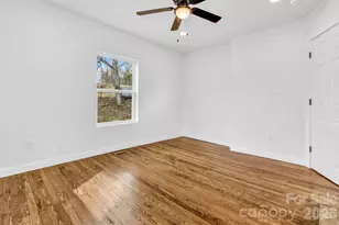 246 Marion St, Marion, NC 28752 - Photo 23