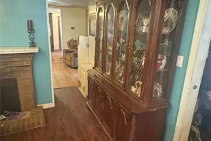 352 Kirby Dr, Charlotte, NC 28214 - Photo 7