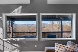 263 S Pinnacle Dr, Burnsville, NC 28714 - Photo 5