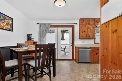 110 Shelton Street, Waynesville, NC 28786 - Photo 9