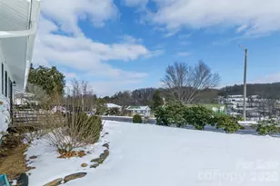 110 Shelton St, Waynesville, NC 28786 - Photo 23