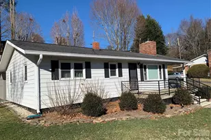 110 Shelton St, Waynesville, NC 28786 - Photo 17