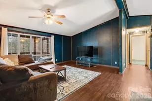 106 Avian Ct, Brevard, NC 28712 - Photo 11