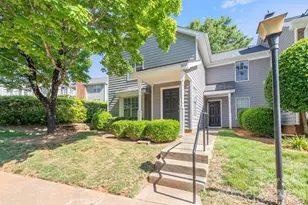 2834 Iron Gate Ln, Charlotte, NC 28212 - Photo 1