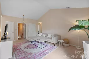 2834 Iron Gate Ln, Charlotte, NC 28212 - Photo 5