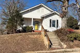 203 E Cannon Ave, Albemarle, NC 28001 - Photo 1