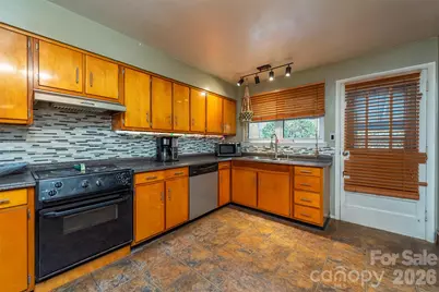 4 Stockwood Road, Asheville, NC 28803 - Photo 13