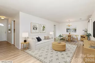 228 Dartcrest Dr, Hendersonville, NC 28792 - Photo 5