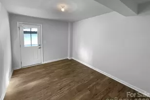 10632 Overlook Mountain Dr, Charlotte, NC 28216 - Photo 17