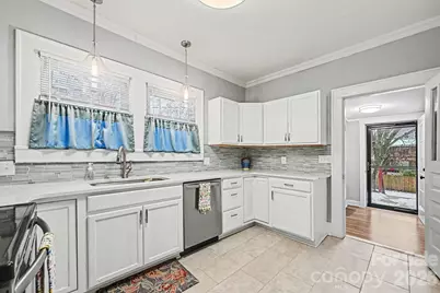 127 E 11th Street, Salisbury, NC 28144 - Photo 9