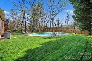 10825 Megwood Dr, Charlotte, NC 28277 - Photo 33