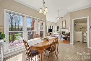 10825 Megwood Dr, Charlotte, NC 28277 - Photo 7