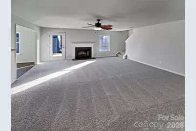 4022 Cindy Woods Lane, Charlotte, NC 28216 - Photo 3