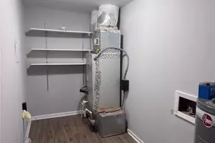 2900 Edsel Pl, Charlotte, NC 28205 - Photo 11