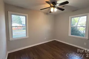 2900 Edsel Pl, Charlotte, NC 28205 - Photo 9