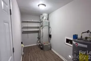 2900 Edsel Pl, Charlotte, NC 28205 - Photo 11