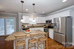 1116 Gower St, Fort Mill, SC 29708 - Photo 7