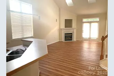 9110 Scarcliff Lane, Charlotte, NC 28277 - Photo 3