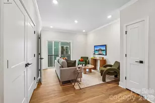 802 Hammers Ln, Charlotte, NC 28205 - Photo 3