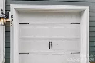806 Hammers Ln, Charlotte, NC 28205 - Photo 33