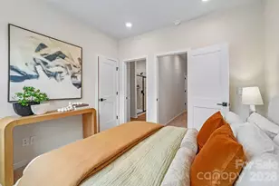 806 Hammers Ln, Charlotte, NC 28205 - Photo 21