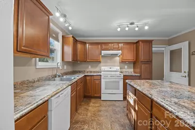 708 Old Charlotte Road SW, Concord, NC 28027 - Photo 17