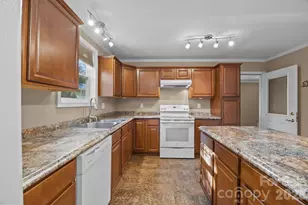 708 Old Charlotte Rd SW, Concord, NC 28027 - Photo 17