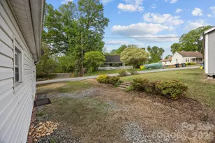 708 Old Charlotte Rd SW, Concord, NC 28027 - Photo 31