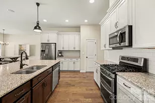 4526 Sunprince Dr, Harrisburg, NC 28075 - Photo 7