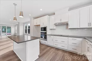 3005 Circles End, Charlotte, NC 28226 - Photo 11