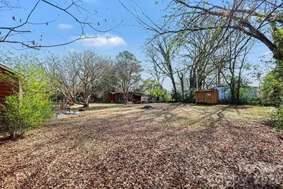 1048 Old Thompson Avenue, Lancaster, SC 29720 - Photo 23