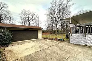 222 N Yadkin Ave, Spencer, NC 28159 - Photo 39