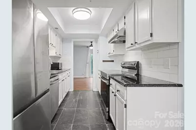 9241 N Vicksburg Park Court, Charlotte, NC 28210 - Photo 5