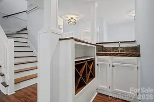 9241 N Vicksburg Park Ct, Charlotte, NC 28210 - Photo 11