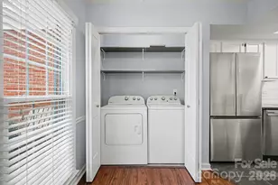 9241 N Vicksburg Park Ct, Charlotte, NC 28210 - Photo 7